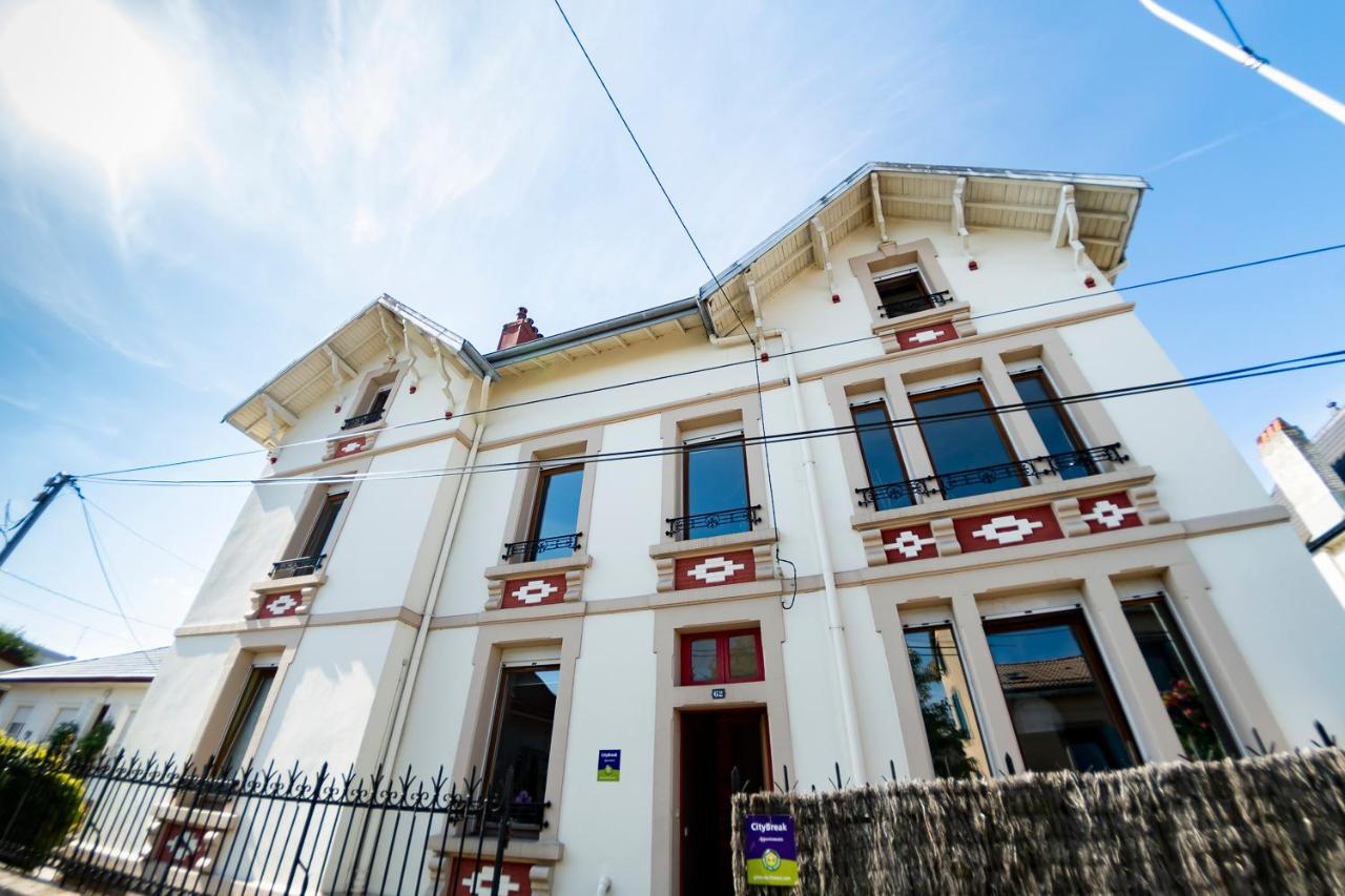 L'Enchantraine - Gite Tout Confort Et Tarif Tout Inclus - Appartement Spacieux Et Accueillant Sur Épinal Екстериор снимка